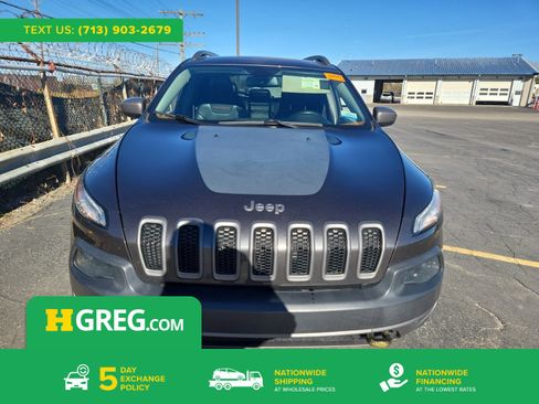 Used 2016 Jeep Cherokee Trailhawk w/ Cold Weather Group image 1