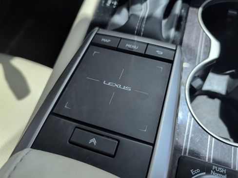 Used 2022 Lexus RX 450hL Luxury w/ Cold Area Package (CT) AWD/4WD image 34