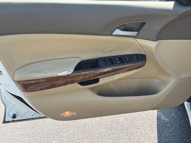 Used 2009 Honda Accord EX-L image 11