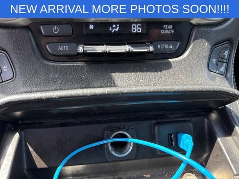 Used 2015 Chevrolet Suburban LTZ AWD/4WD image 13