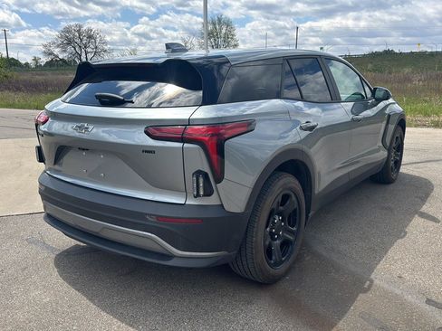 Used 2024 Chevrolet Blazer EV AWD Police image 5