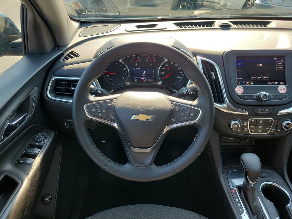 Used 2024 Chevrolet Equinox LT FWD image 14