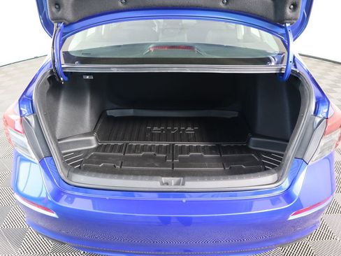 Certified 2023 Honda Civic LX image 28