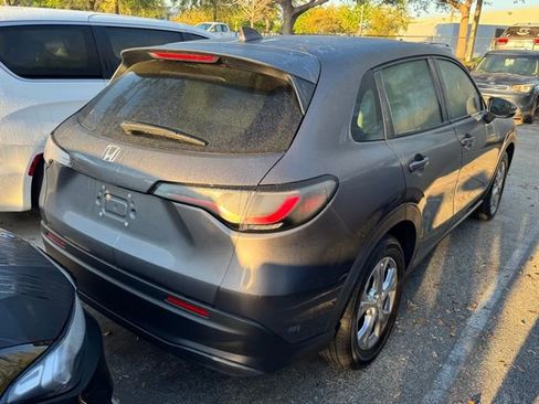 Used 2025 Honda HR-V LX image 3