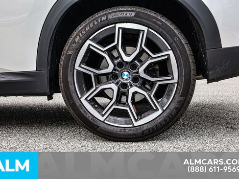 Used 2025 BMW X2 xDrive28i image 17