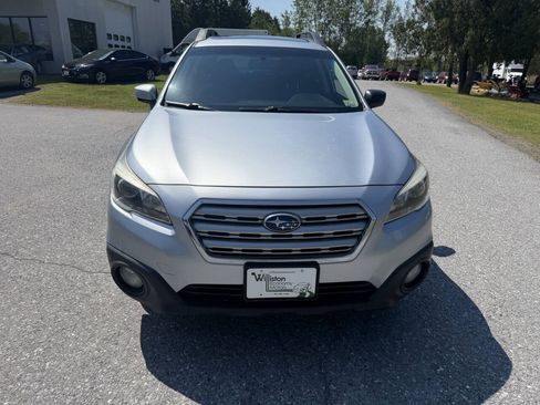 Used 2017 Subaru Outback 2.5i Premium AWD/4WD image 7