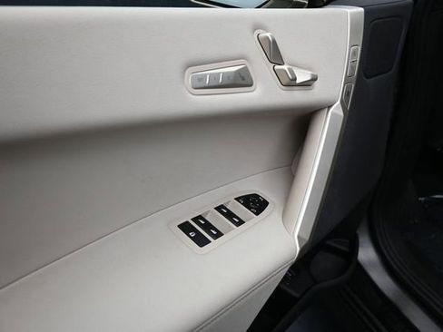 Used 2023 BMW iX xDrive50 AWD/4WD image 12