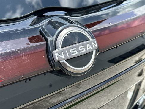 Used 2024 Nissan Kicks SV FWD image 16