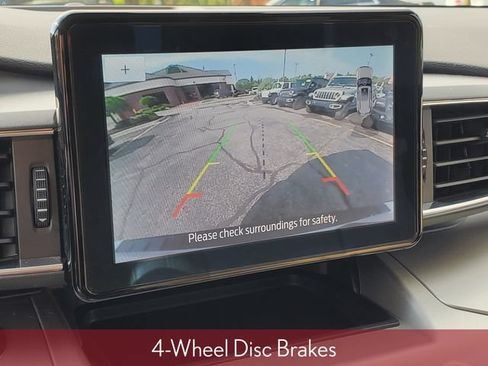 Used 2021 Ford Explorer XLT w/ Equipment Group 202A AWD/4WD image 23