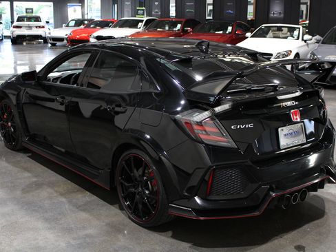 Used 2019 Honda Civic Type R image 15