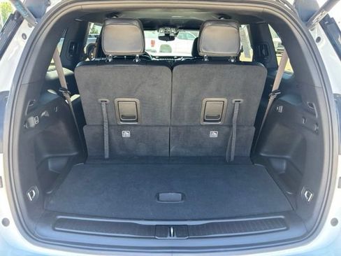 Used 2024 Jeep Grand Cherokee L Laredo AWD/4WD image 21