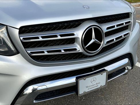 Used 2017 Mercedes-Benz GLS 450 4MATIC image 30