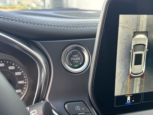 New 2025 Chevrolet Blazer LT w/ Sound & Technology Package image 24