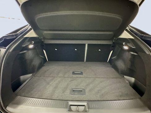 Used 2024 Nissan Ariya AWD image 30