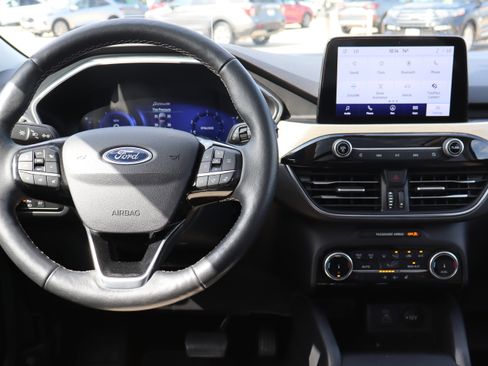 Used 2022 Ford Escape Titanium w/ Titanium Elite Package image 14