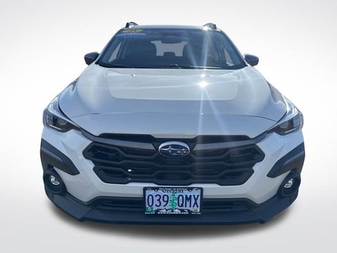 Certified 2025 Subaru Crosstrek 2.5i Limited w/ Crosstrek Mirror Package image 2