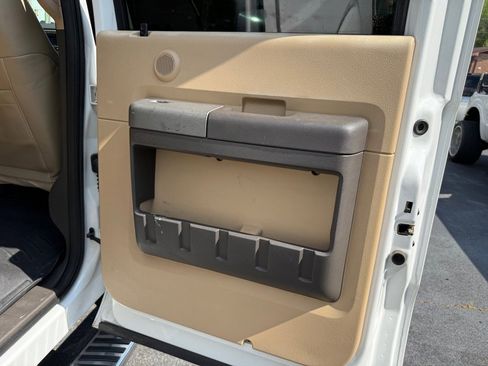 Used 2012 Ford F350 Lariat w/ Lariat Ultimate Pkg image 95