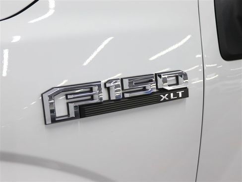 Used 2020 Ford F150 XLT w/ Equipment Group 302A Luxury image 9