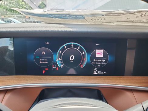 New 2026 Volkswagen Tiguan SEL R-Line AWD/4WD image 24