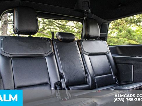 Used 2025 Ford Expedition Tremor AWD/4WD image 21
