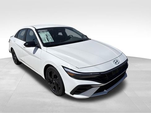 New 2026 Hyundai Elantra Sport FWD image 4