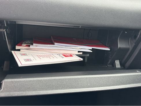 Used 2022 Toyota Tundra Limited image 31