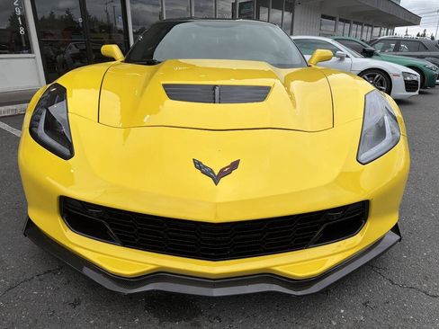Used 2017 Chevrolet Corvette Z06 RWD image 13