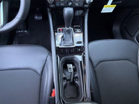 New 2026 Jeep Compass Latitude image 17