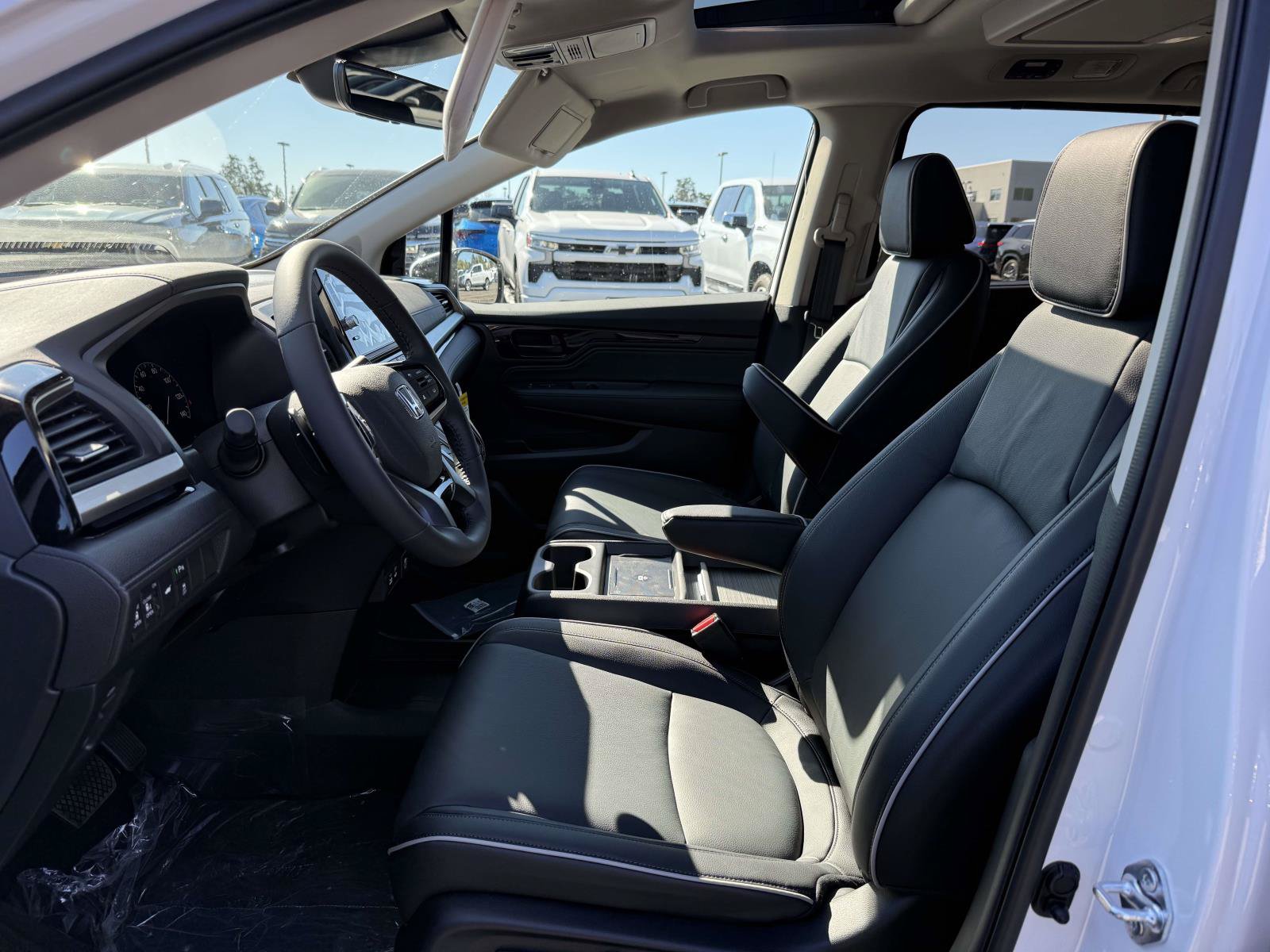 New 2027 Honda Odyssey Touring image 12