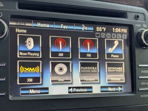 Used 2017 Chevrolet Traverse LT w/ Style and Technology Package FWD image 22