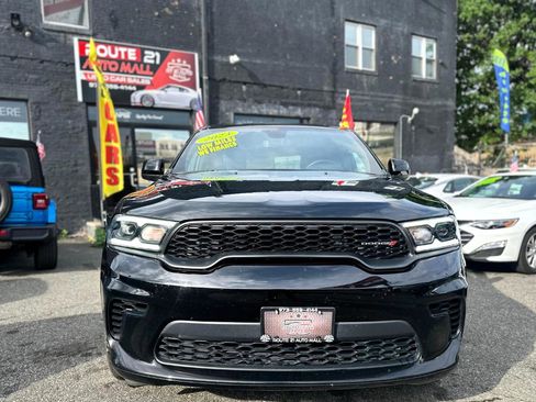 Used 2023 Dodge Durango GT AWD/4WD image 2