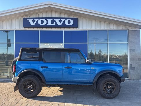 Used 2024 Ford Bronco Wildtrak image 7