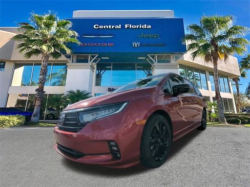 Used 2023 Honda Odyssey Sport image 9