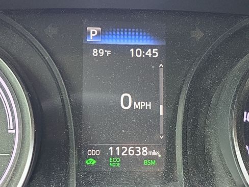 Used 2022 Toyota Camry SE w/ Audio Upgrade Package FWD image 7