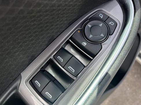 Used 2022 Chevrolet Malibu LT FWD image 18