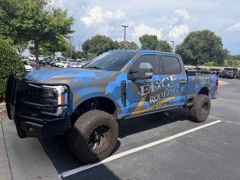 Used 2023 Ford F250 Lariat w/ Lariat Ultimate Package AWD/4WD image 1
