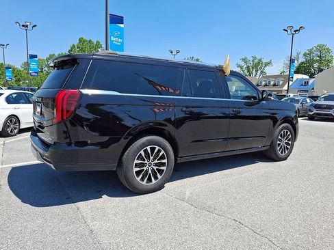 Certified 2025 Ford Expedition Max Platinum AWD/4WD image 16