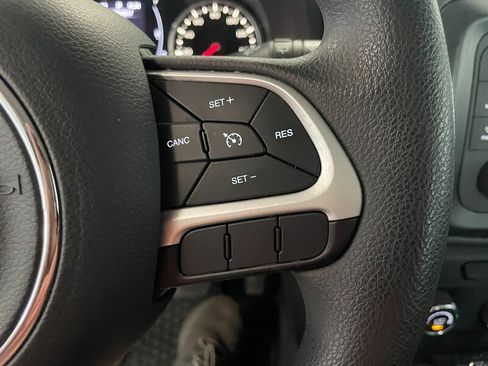 Used 2018 Jeep Renegade Sport w/ Power & Air Group AWD/4WD image 11