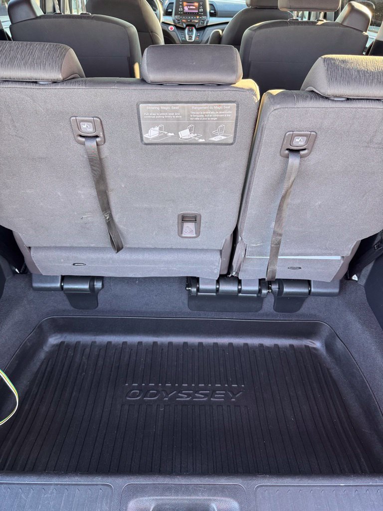 Used 2019 Honda Odyssey LX image 15