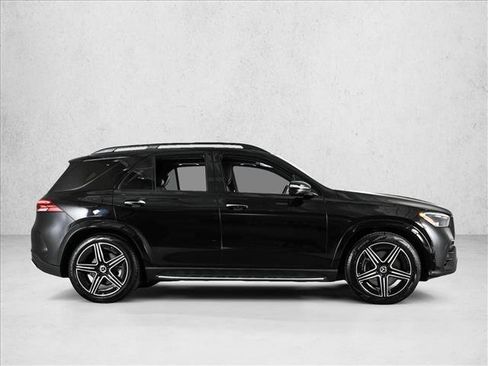 Certified 2025 Mercedes-Benz GLE 580 4MATIC image 4