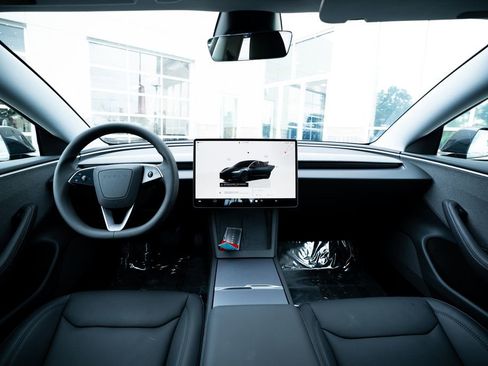Used 2026 Tesla Model 3 RWD image 41