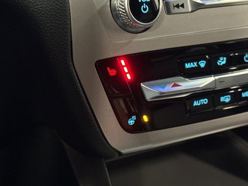 Certified 2023 Ford Explorer XLT w/ Equipment Group 202A image 24