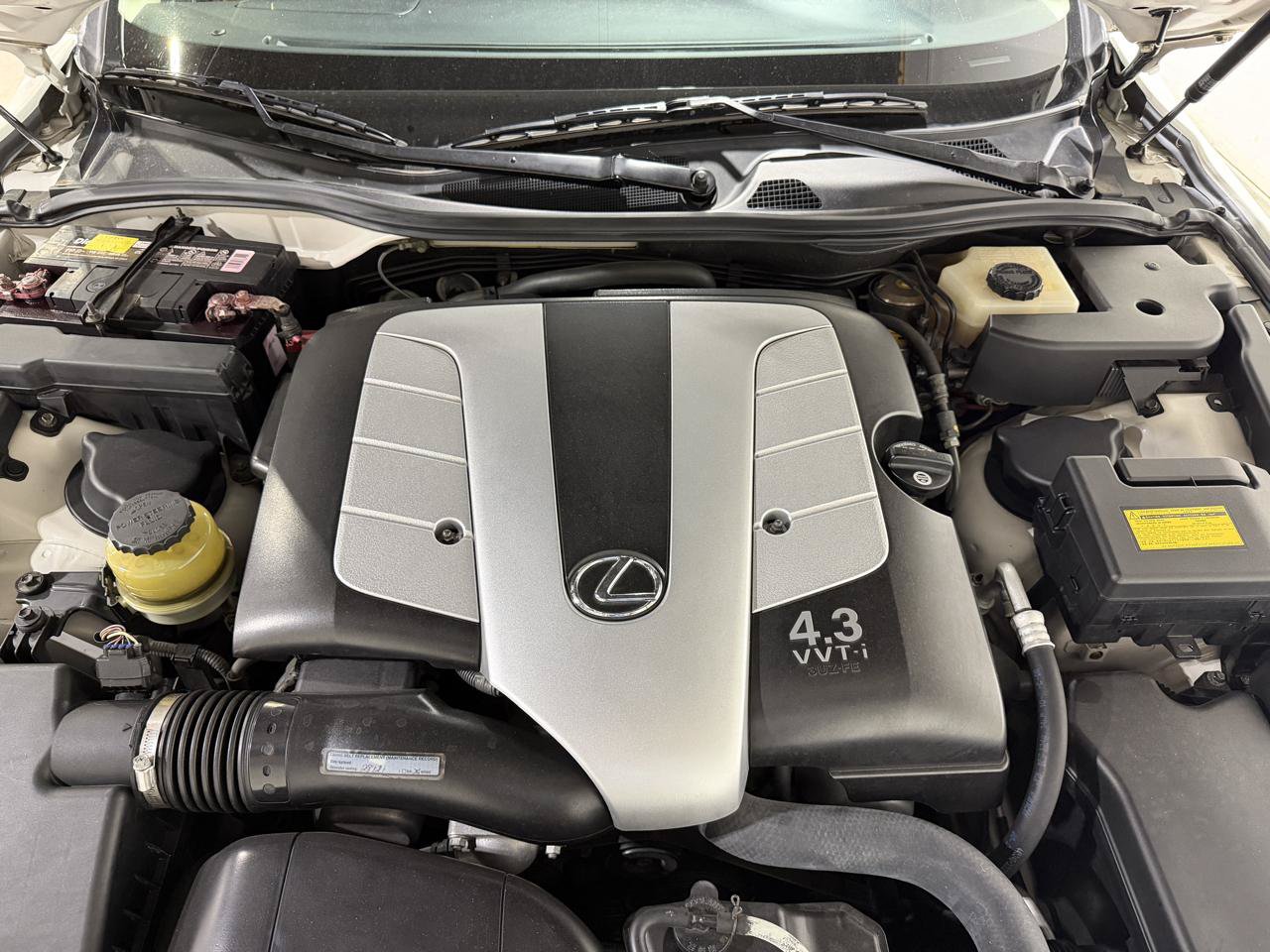 Used 2002 Lexus SC 430 Convertible RWD image 17
