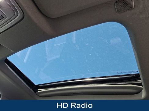 Used 2021 Chevrolet Silverado 2500 LTZ w/ LTZ Plus Package image 18