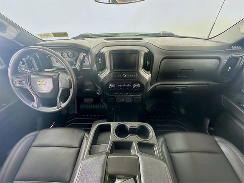 Used 2025 Chevrolet Silverado 2500 W/T w/ WT Convenience Package image 10