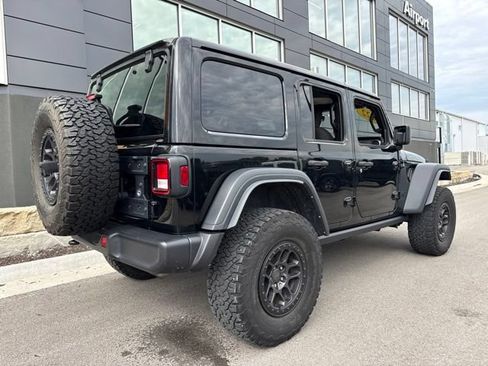 Used 2022 Jeep Wrangler Unlimited Sport AWD/4WD image 3