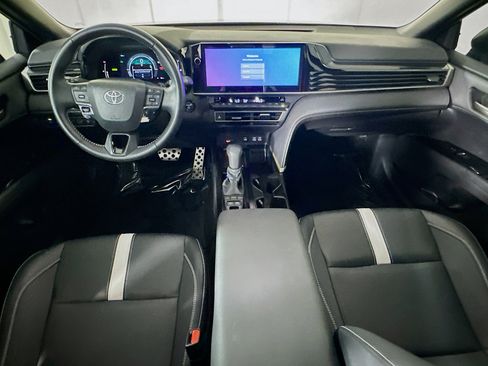 Used 2025 Toyota Camry SE w/ Multimedia Upgrade Package FWD image 27
