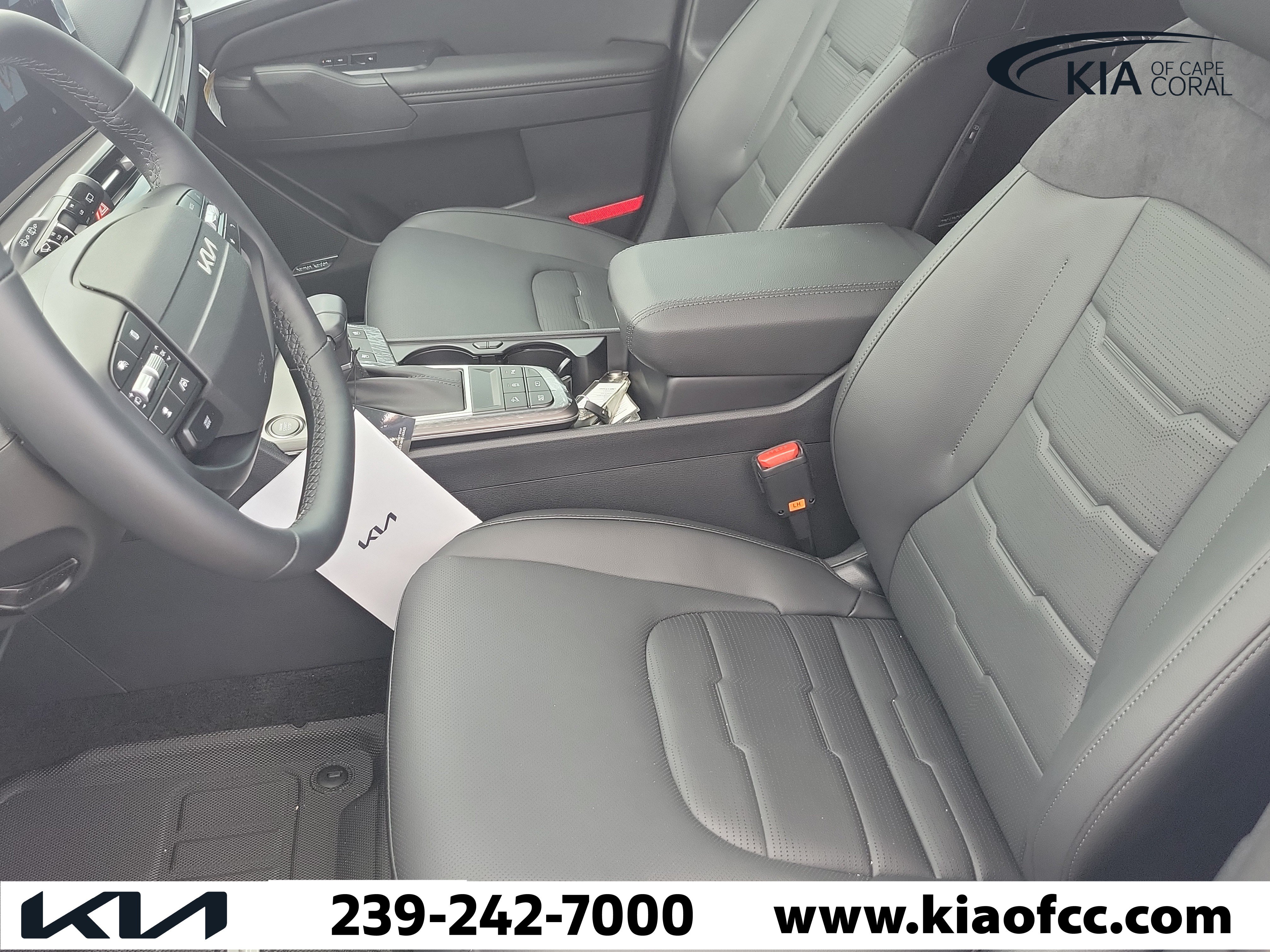 New 2026 Kia Sportage SX FWD image 21