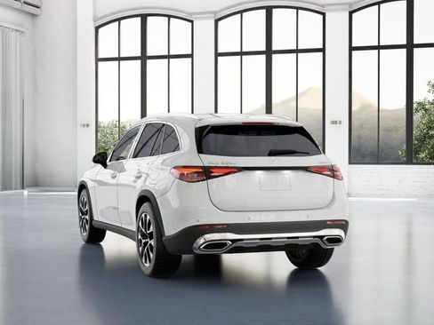 New 2025 Mercedes-Benz GLC 350e 4MATIC image 27