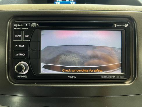Used 2014 Toyota Sienna XLE w/ Entertainment Package AWD/4WD image 19